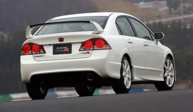 Goodyear Super Bright Led White Light With Long Life For Civic 2008_2014 - Image 4